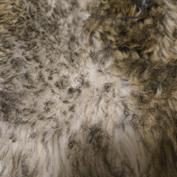 Donna Salyer's Fabulous Furs Faux Fur Ling Vest Size Medium Pockets Soft Lux - Picture 2 of 9